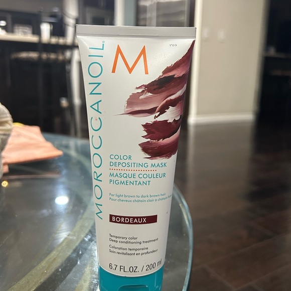Moroccanoil Bordeaux Color depositing Mask temporary tint deep conditioning red - Picture 1 of 5